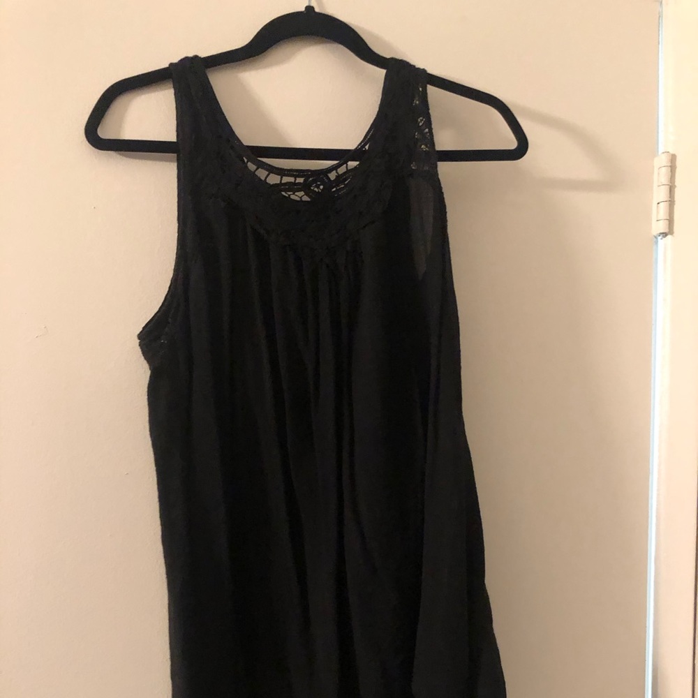 Knox Rose Flowy sleeveless top L